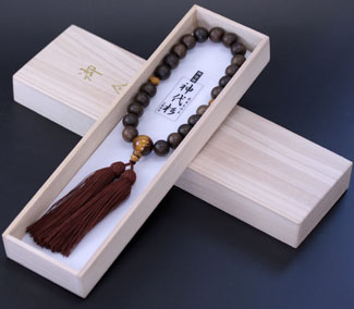 男性用数珠（京念珠）神代杉・虎目石仕立の通販・販売