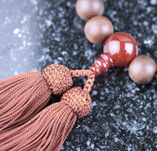 男性用数珠（京念珠）神代桜・瑪瑙仕立の通販・販売